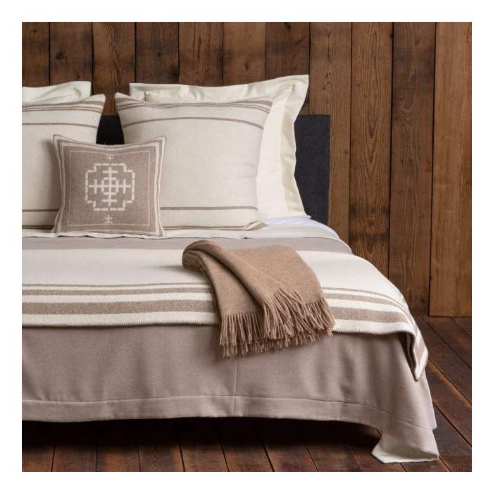 Alicia Adams Alpaca Beige Throw