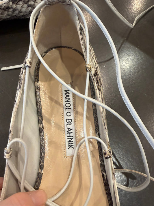 Manolo Blahnik Snakeskin Lace-Up Flat Sandals - 38