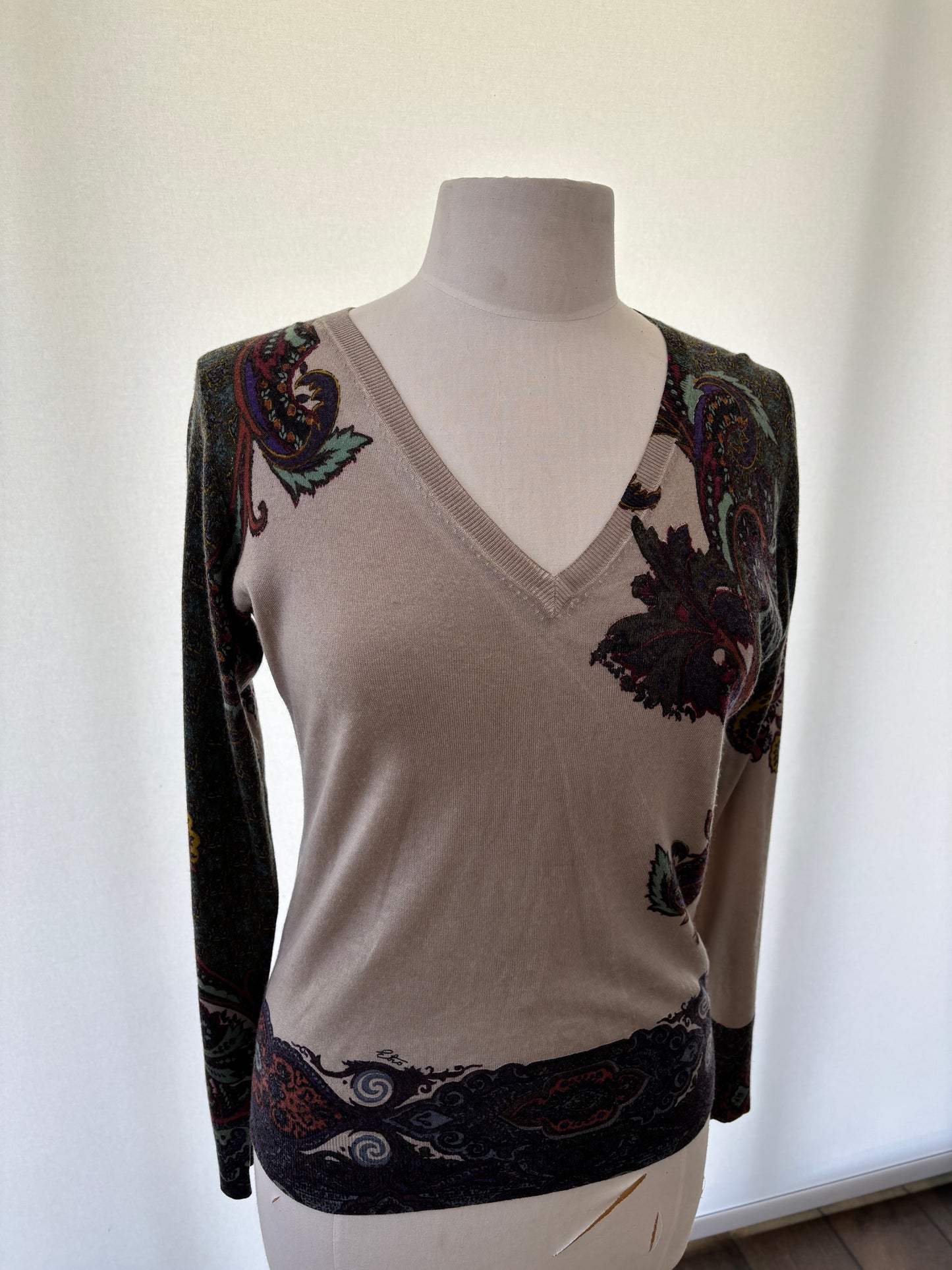 ETRO Taupe Floral Sweater Size 46 Women's