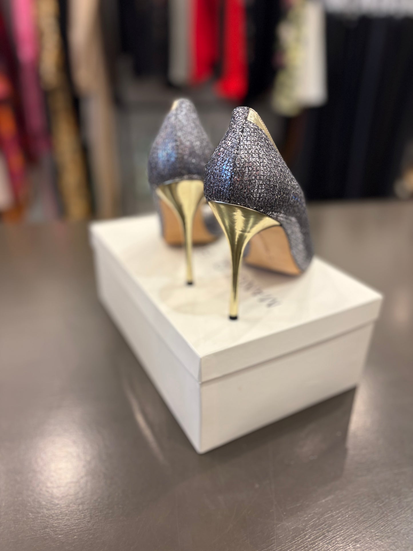 Manolo Blahnik Alim silver glitter 37