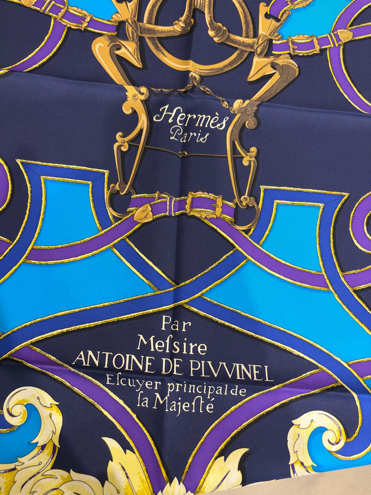 Hermès L'Instruction du Roy Purple Colorway 90cm Scarf