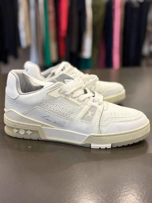 Louis Vuitton Trainer Sneakers M7/ Womens 8/8.5