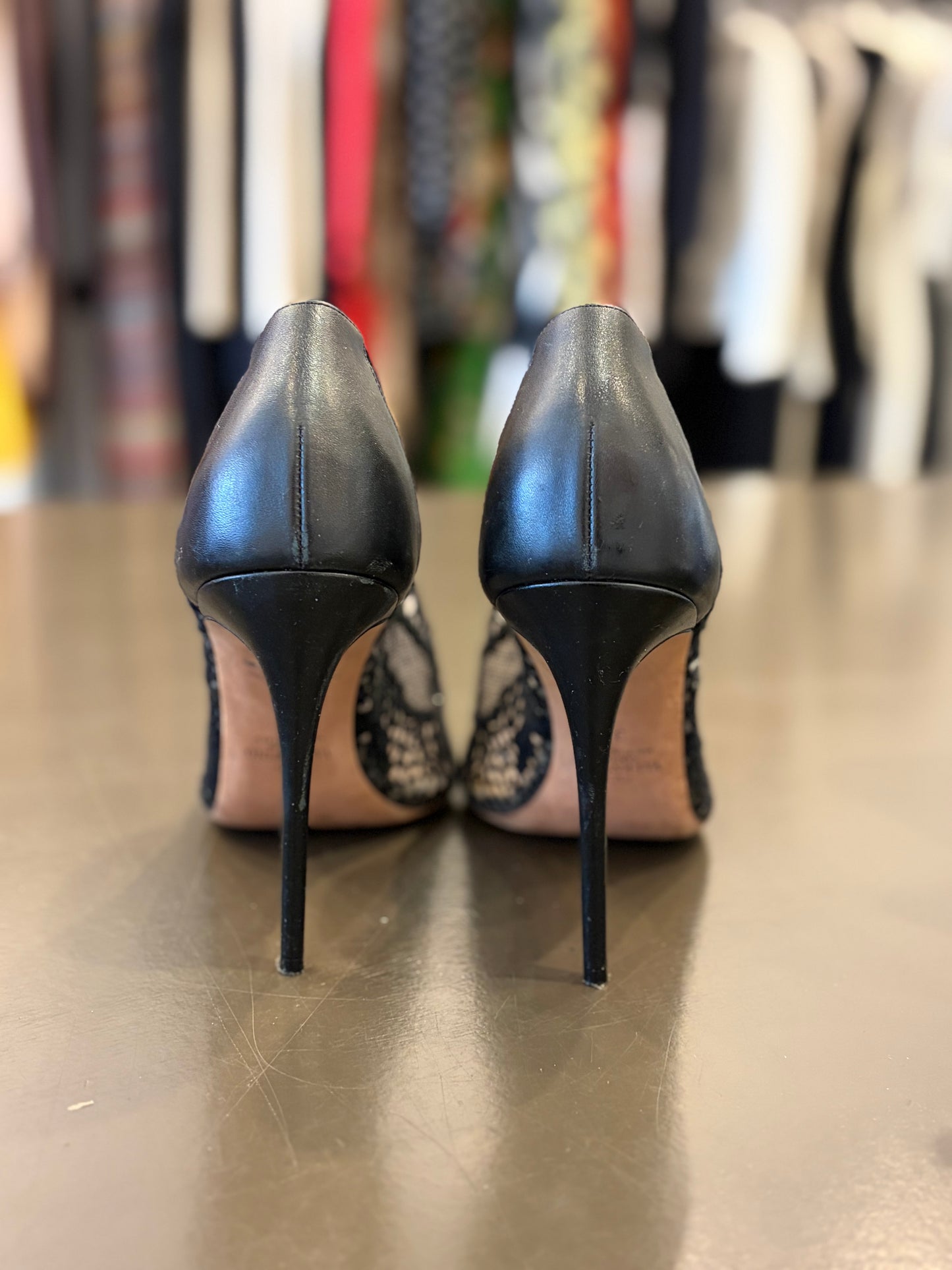 Valentino Garavani Black Lace Pointed Toe Stiletto Pumps - 39