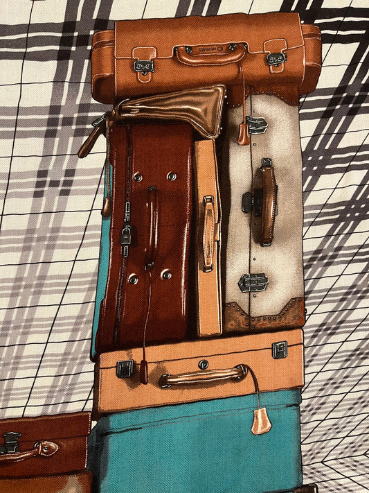 Hermès Carré 90 “En Voyage” (Cashmere & Silk 65/35)