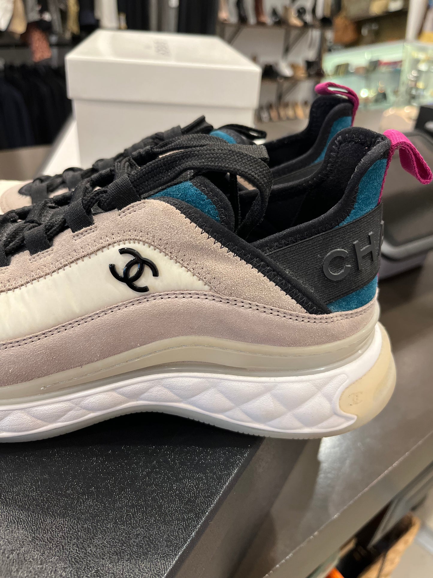 Chanel Technical Knit and Suede Running sneakers 39.5