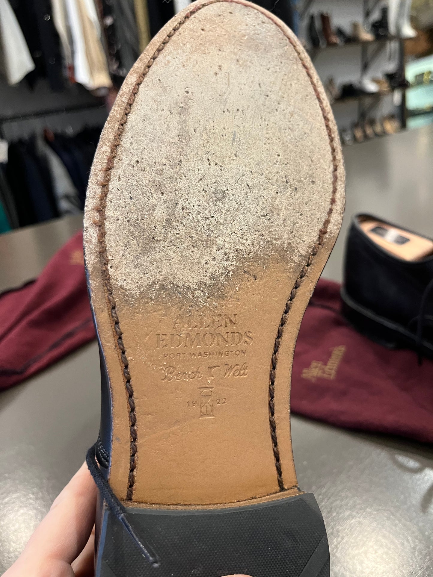 Allen Edmonds Black leather cap-toe shoes 10.5