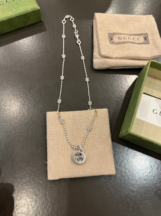 Gucci Interlocking G Silver Necklace
