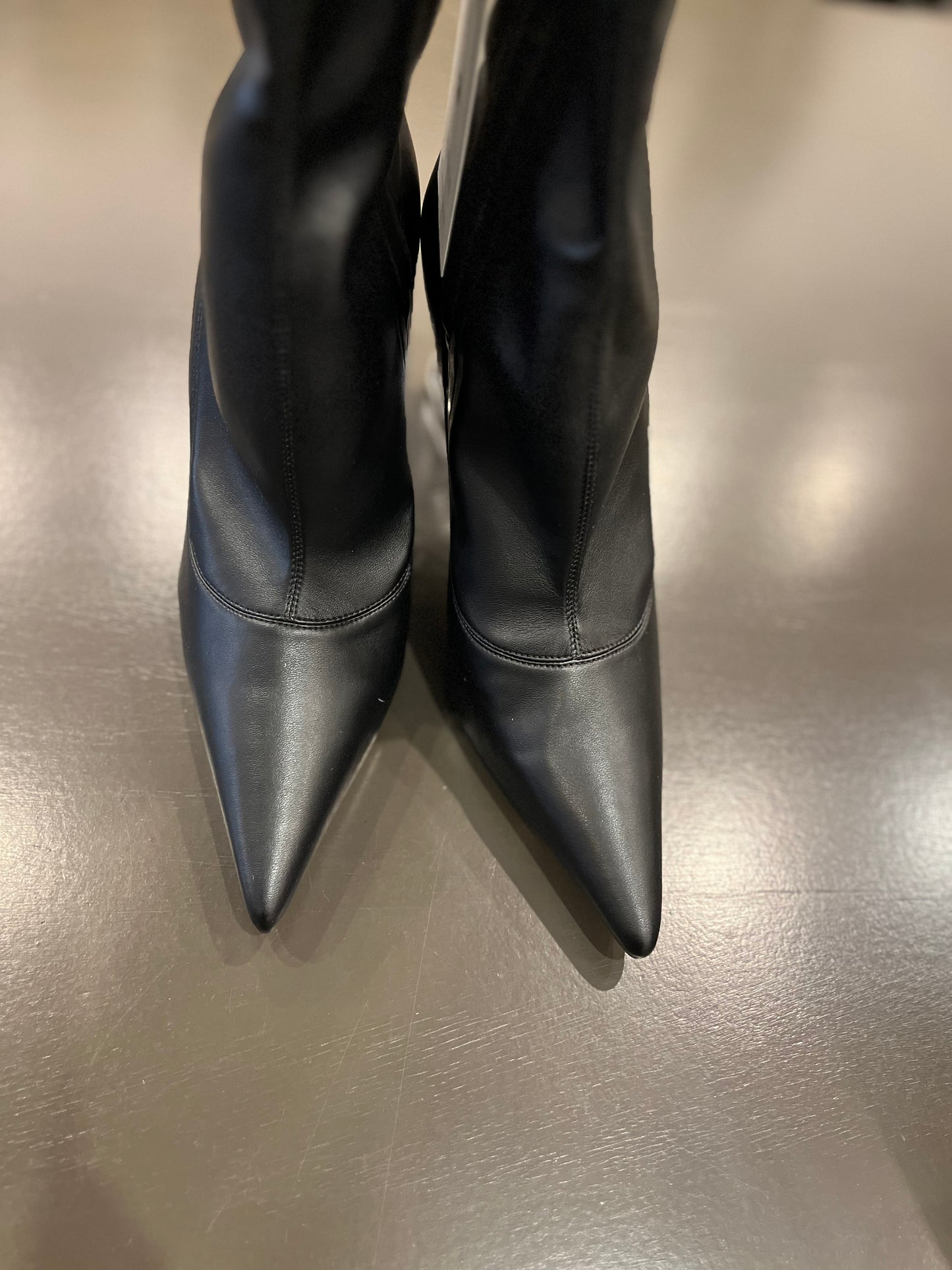 Dolce & Gabbana Nappa Wonder metal signature heel 38.5