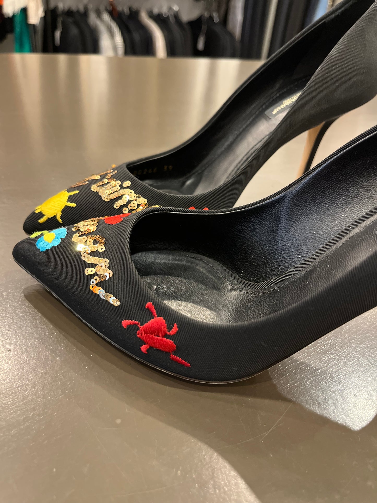 Dolce &Gabbana grosgrain sequin embroidery pump 39