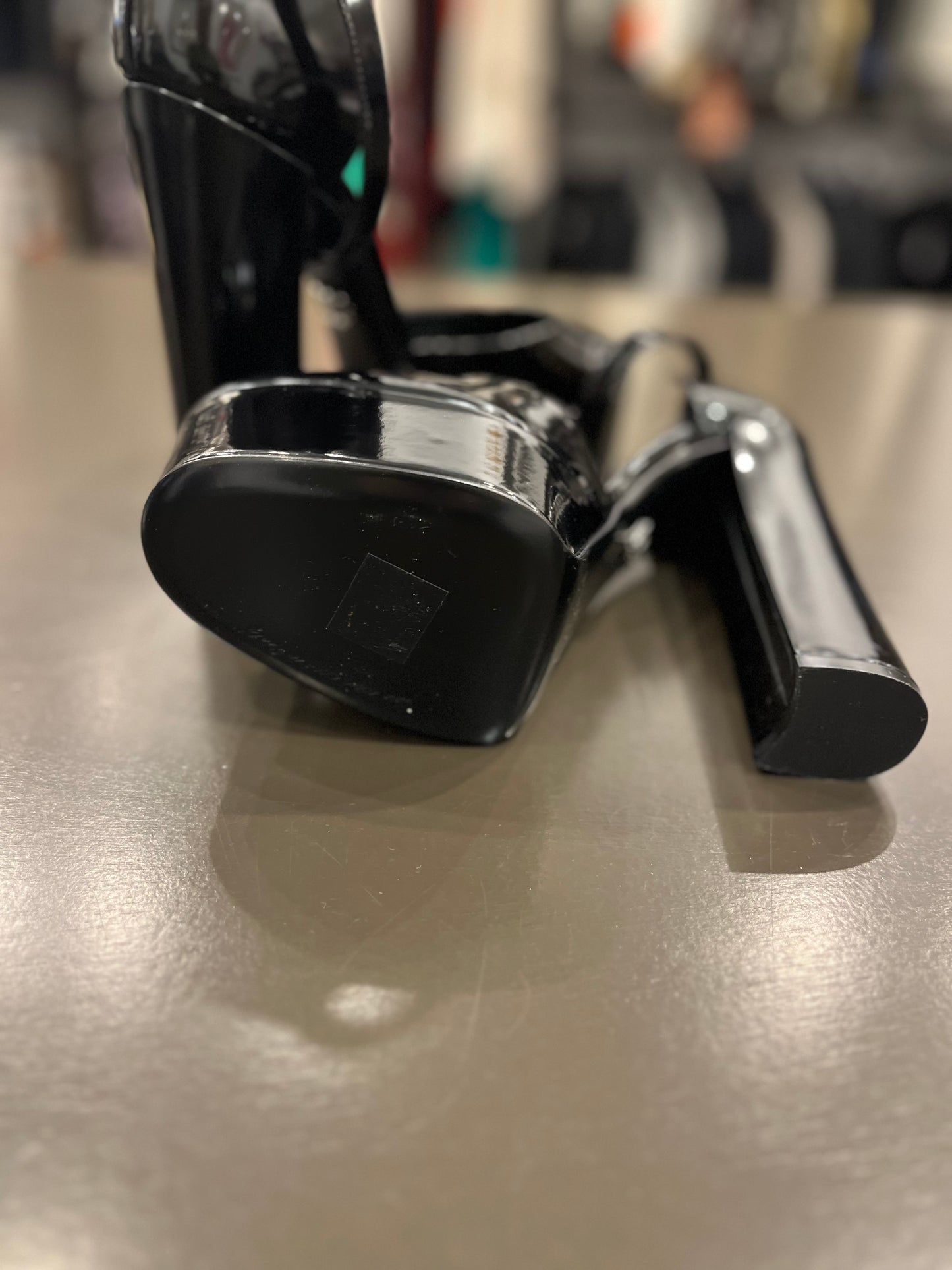 Dolce & Gabbana Platform patent leather tall block heel 39