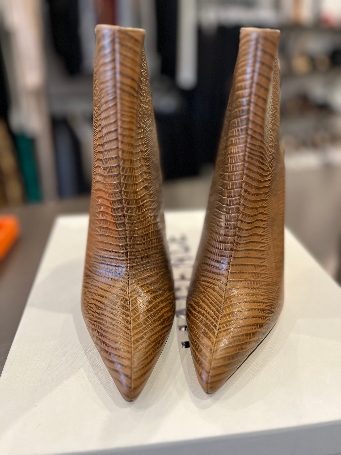 L'Agence Mariette Leather bootie 8.5