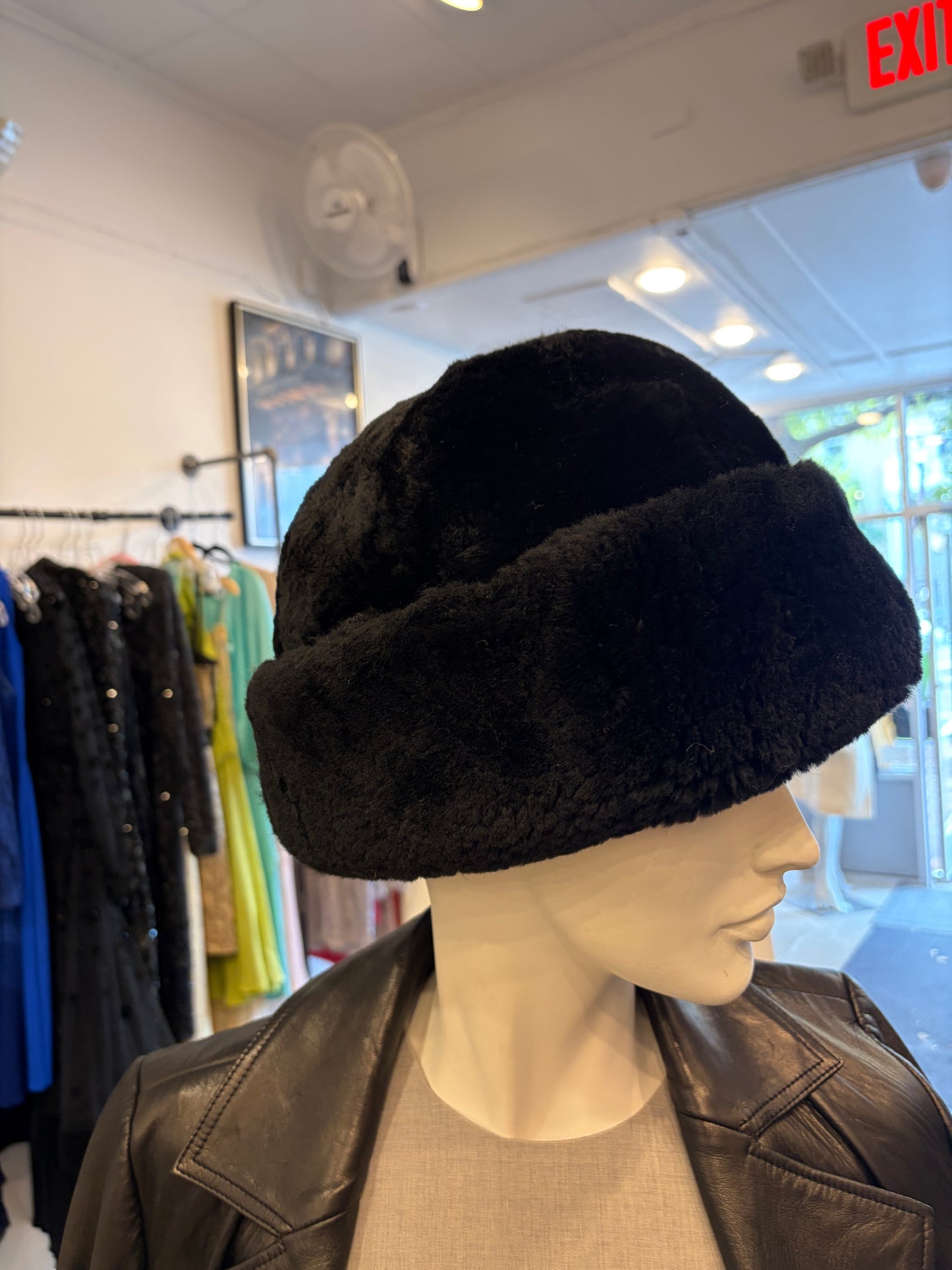 Alaska Furs Black Fur Brim Hat