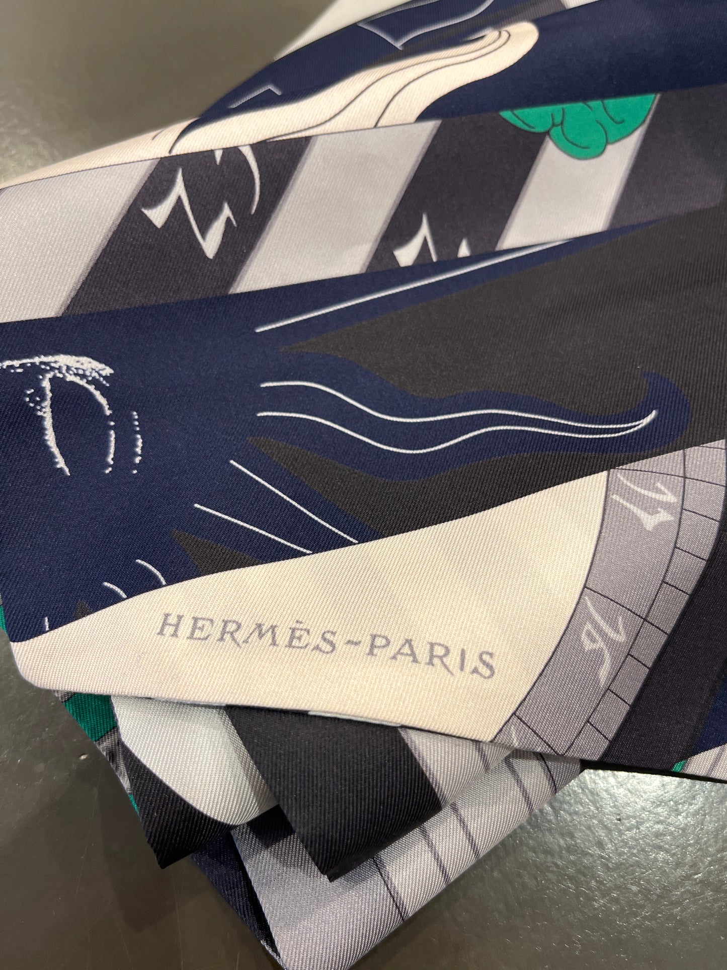 Hermès Maxi-Twilly 20 'Astrologie (Dies et Hore) /Astrologie Nouvelle