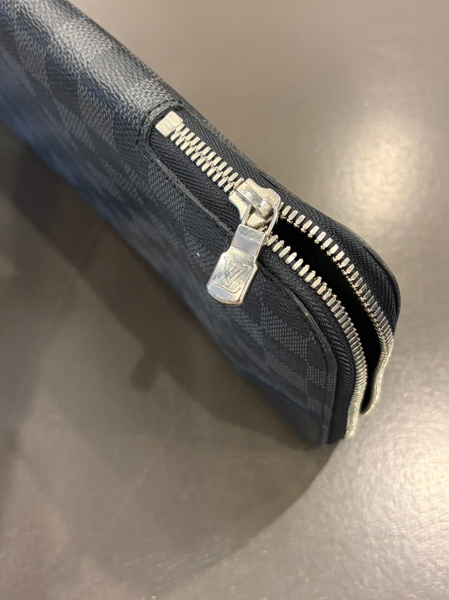 Louis vuitton Damier Graphite Tie Travel Case - Black