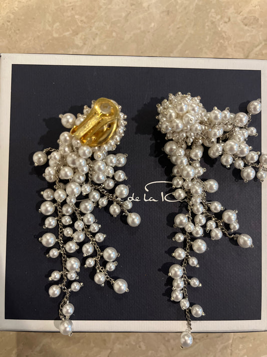 Oscar de la Renta Hanging Pearl Clip-on Earrings