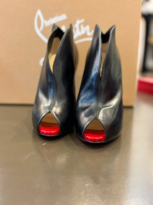 Christian Louboutin Chester Fille 120 Black Leather Peep Toe Booties - 36
