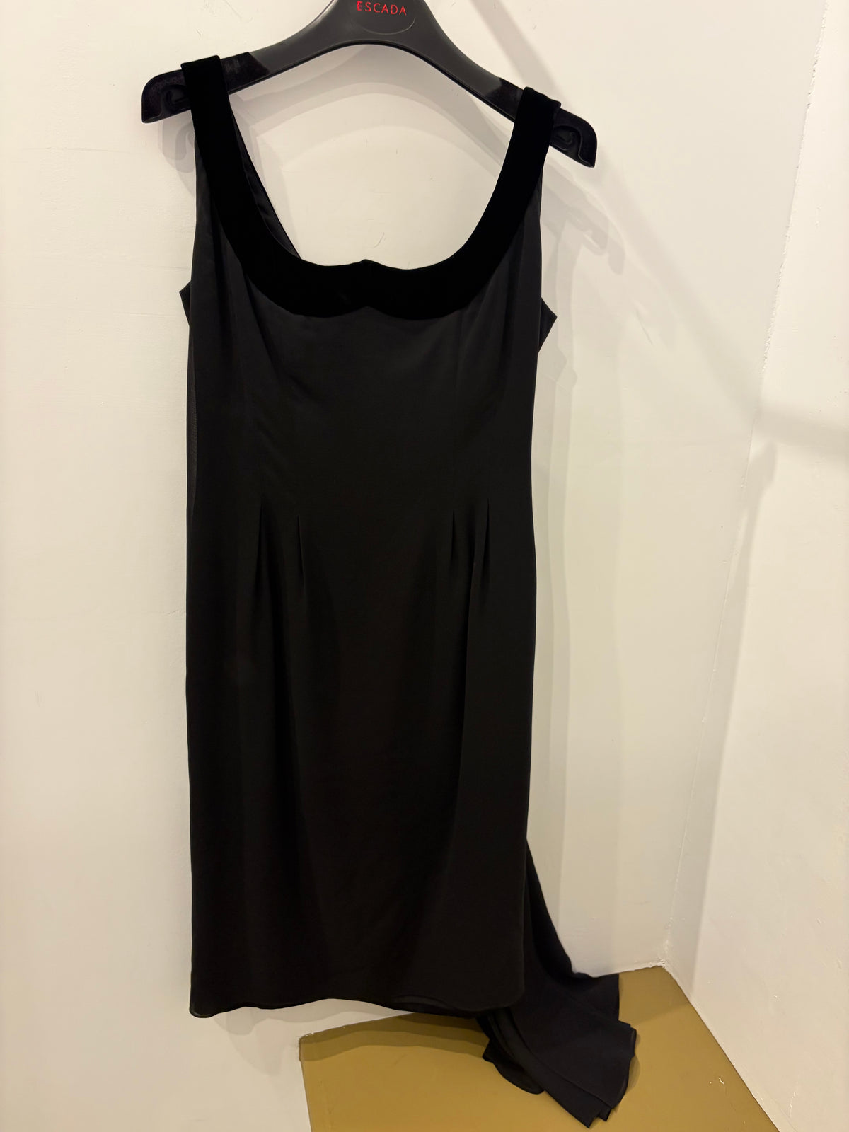Escada Black Draped Cowl Midi Neck Evening Gown - 34