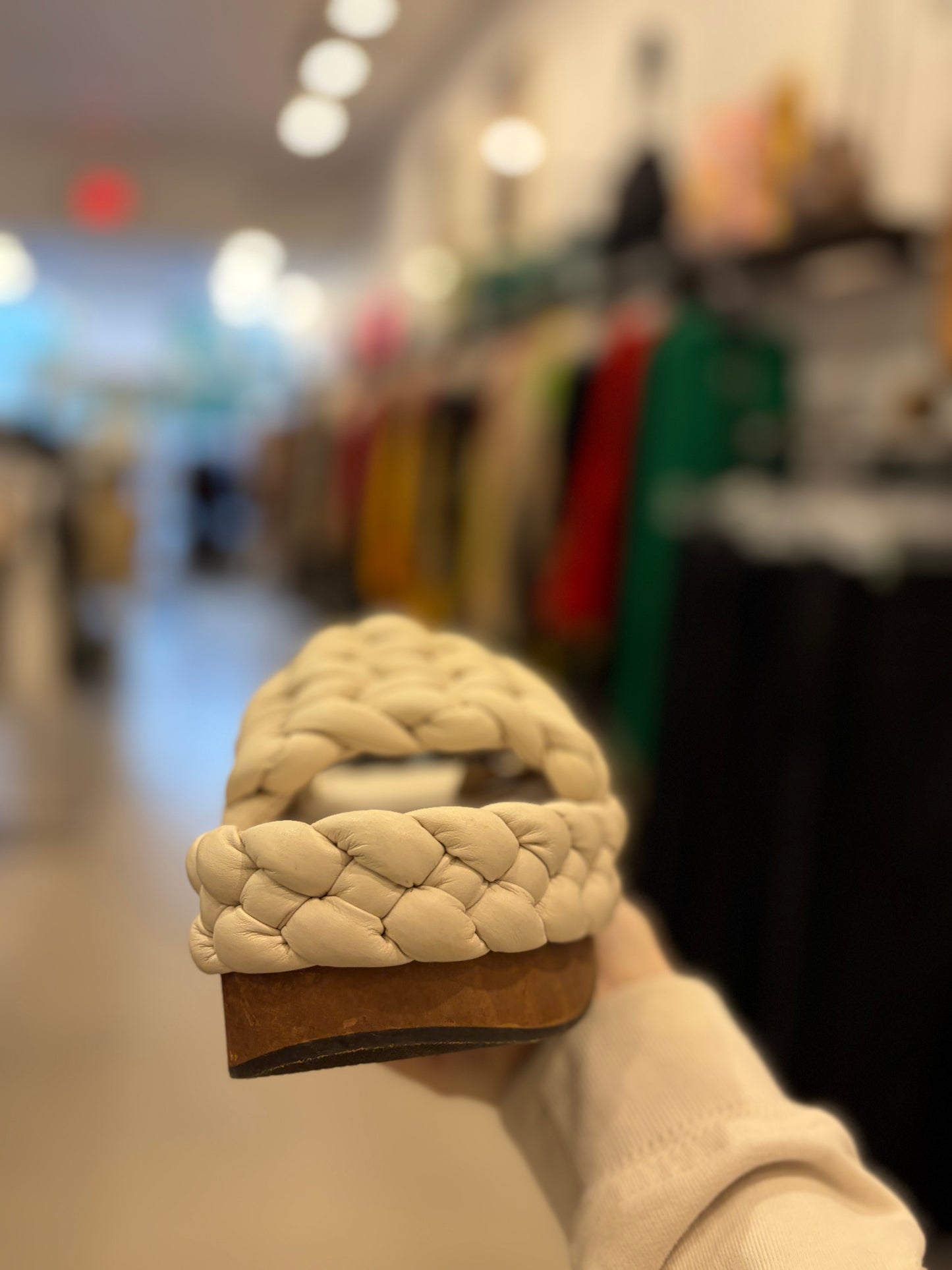 Chloé White Braided Leather Slide Sandals – Size 39