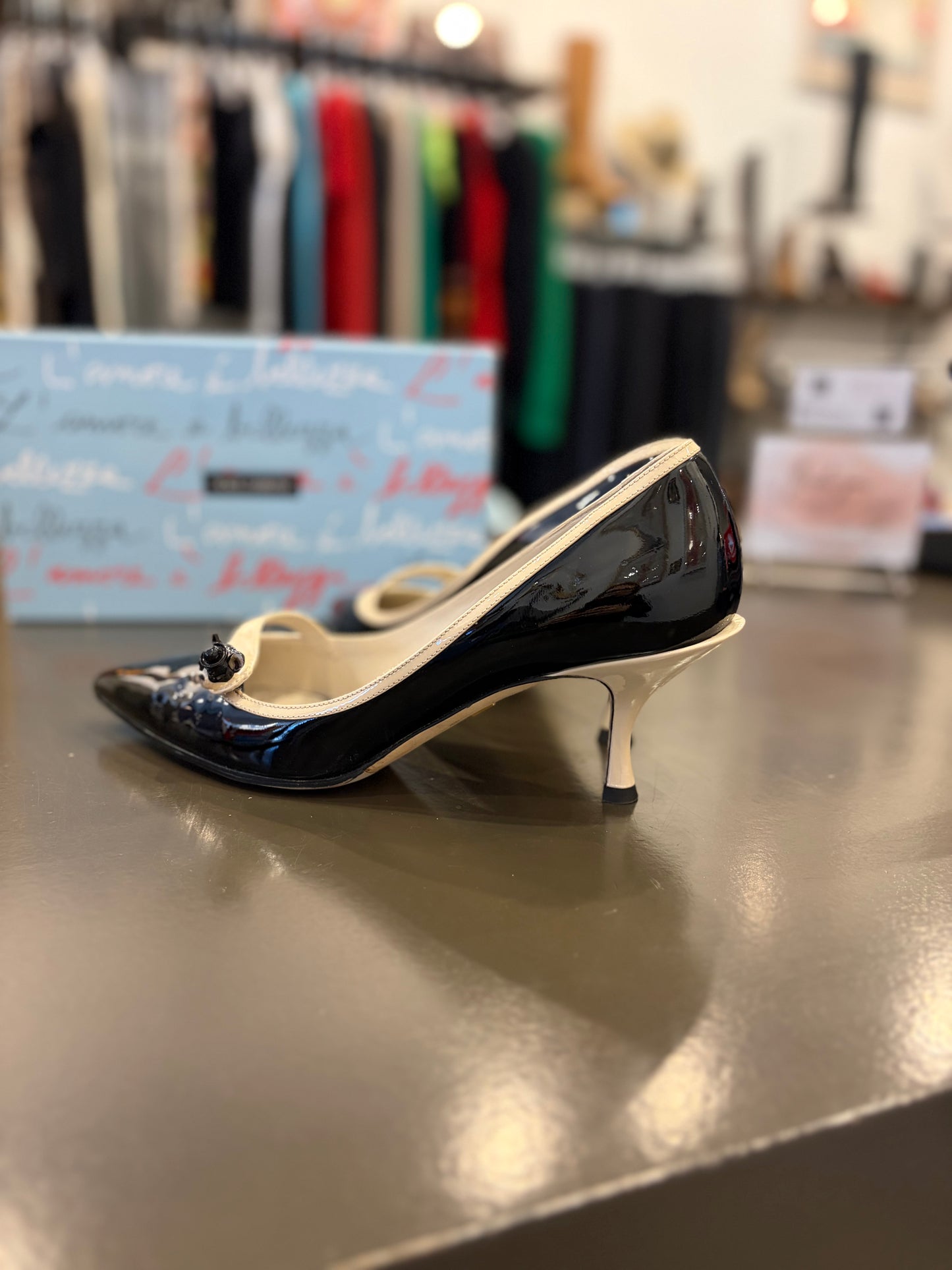Dolce & Gabbana Black Patent Mary Jane Pumps with Bulldog Detail – Size 41