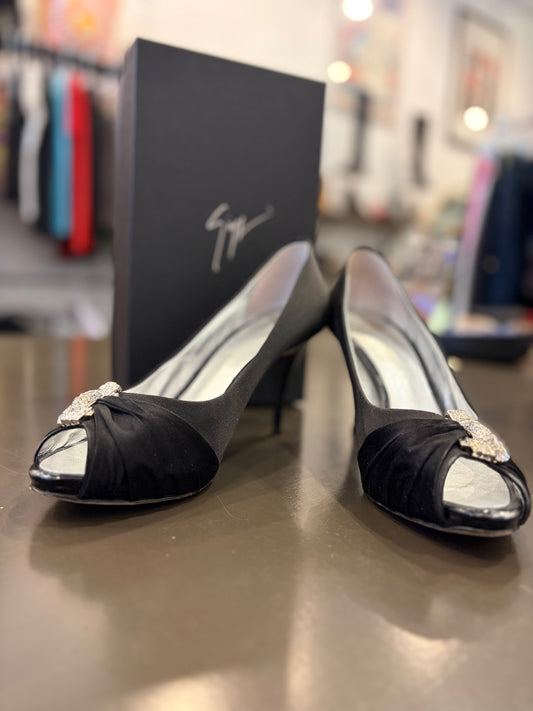 Giuseppe Zanotti Satin Peep-Toe Pumps with Crystal Brooch 40