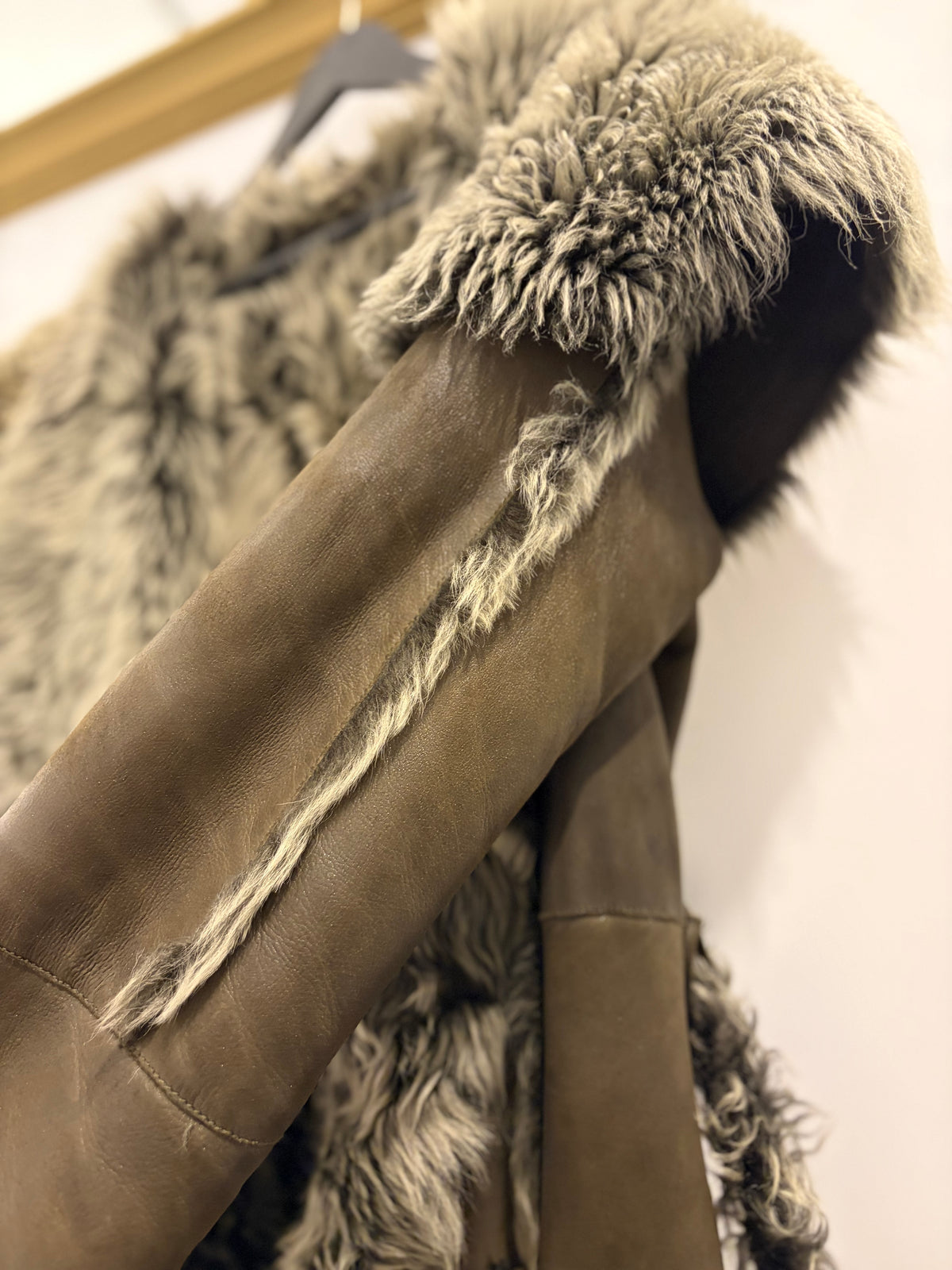 42 Original Espanol Leather Shearling Coat