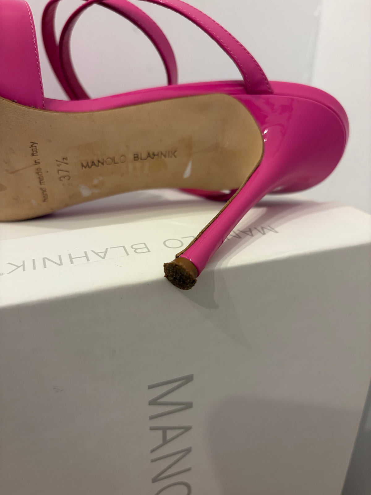 37.5 Manolo Blahnik Hourani Sandals Hot Pink Patent Leather