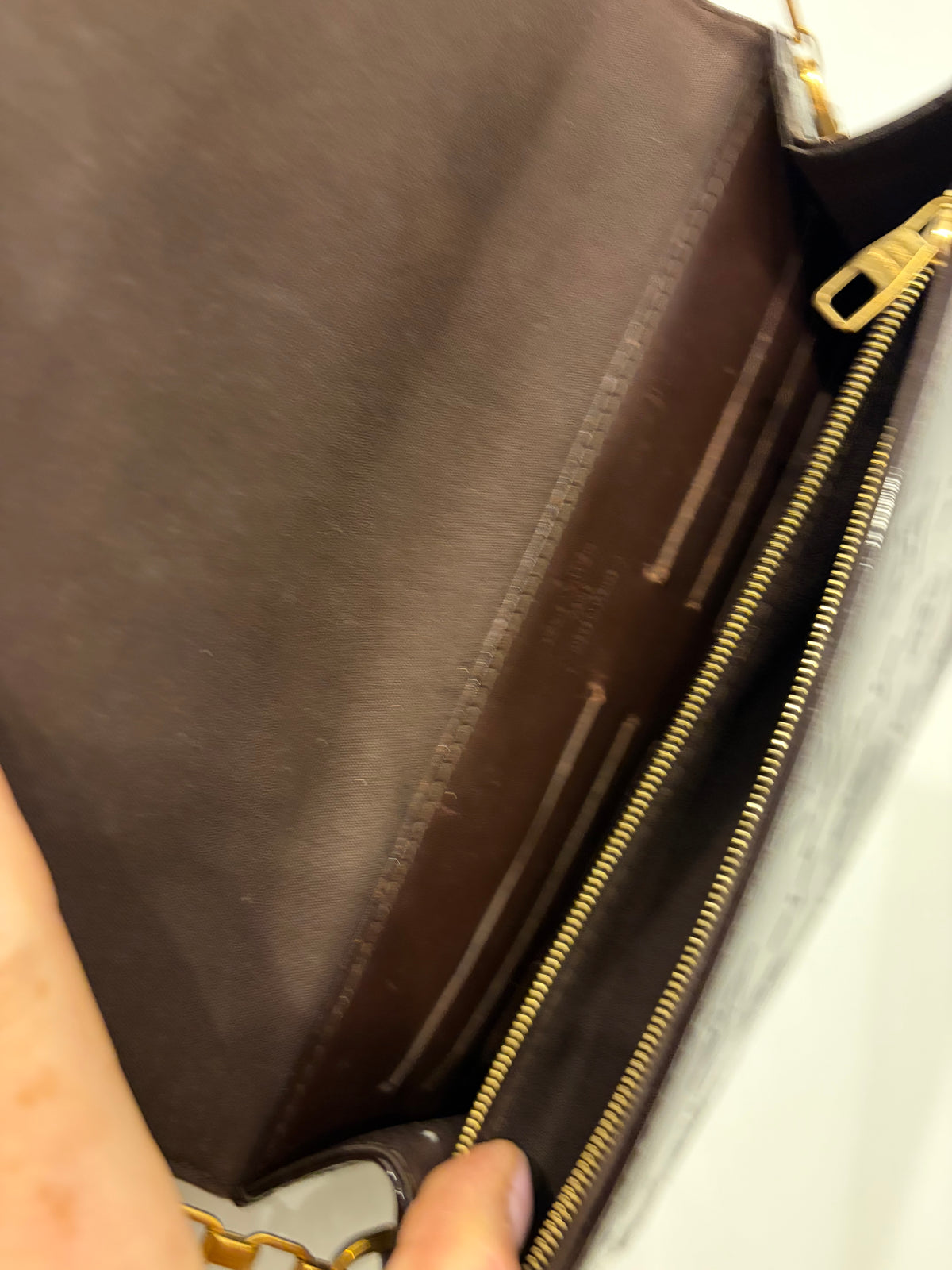 Louis Vuitton Rossmore PM in Burgundy Monogram Vernis