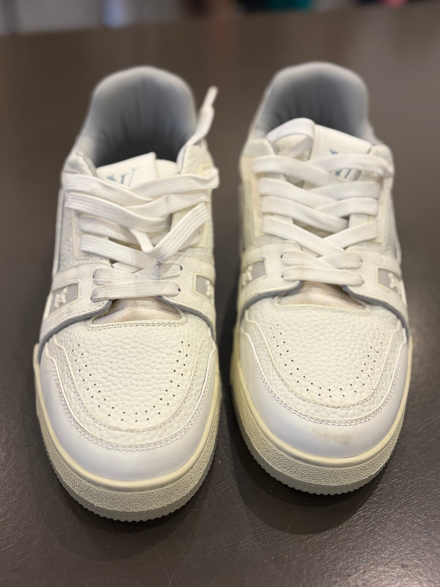 Louis Vuitton Trainer Sneakers M7/ Womens 8/8.5