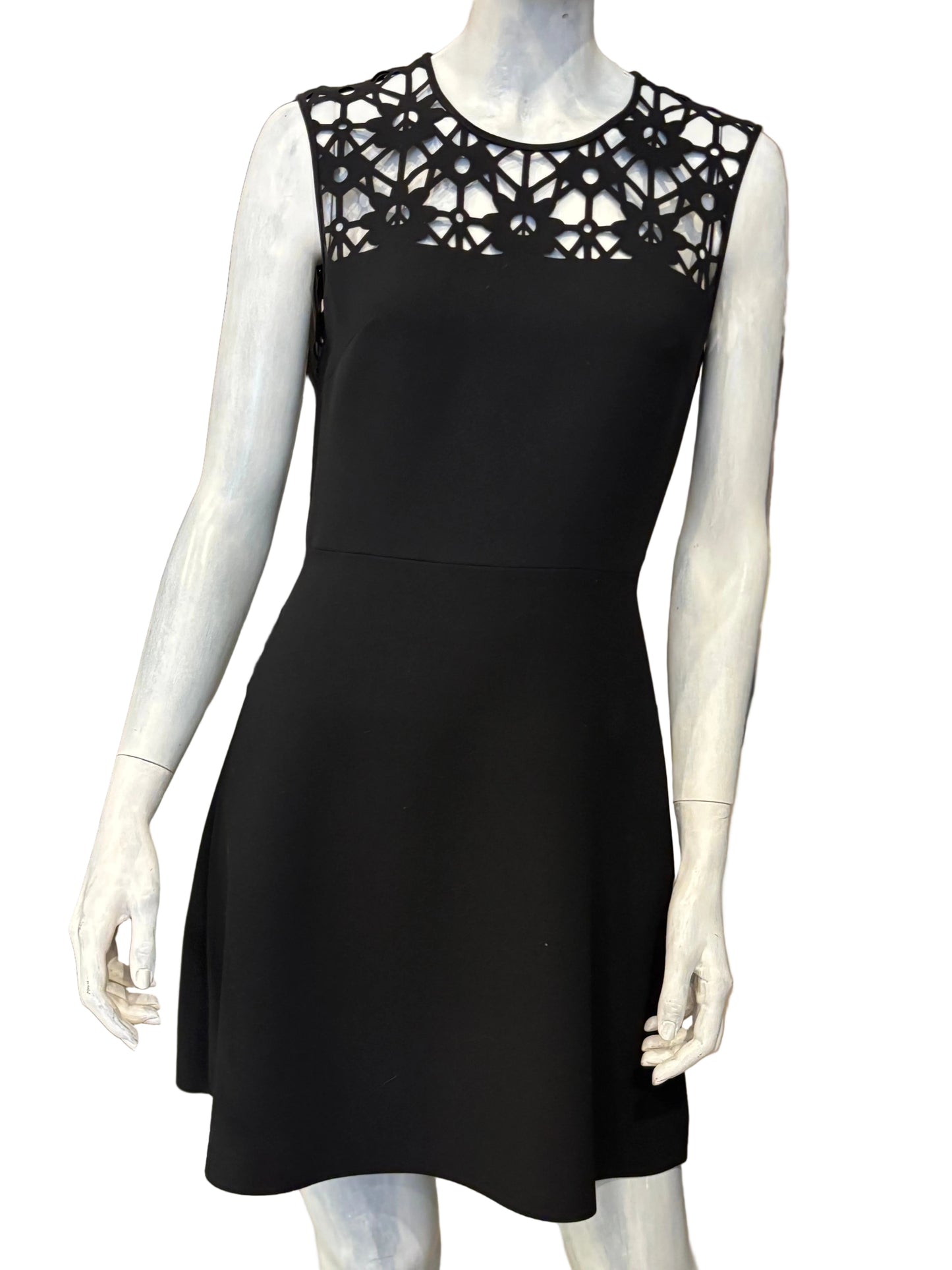 Sandro Sleveless fit and Flare dress laser cut - Size 6