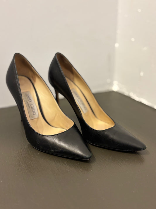 Jimmy Choo black leather pump 35.5