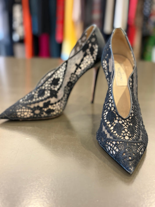 Valentino Garavani Black Lace Pointed Toe Stiletto Pumps - 39