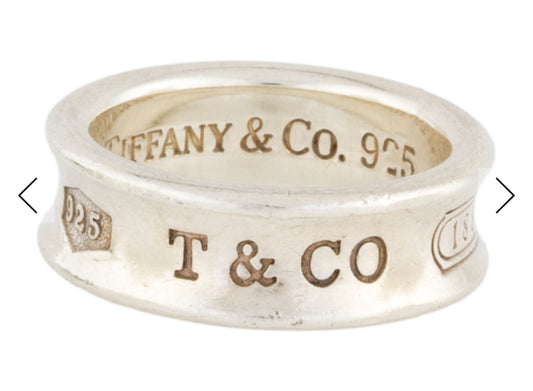 Tiffany & Co. Vintage 1837 Medium Band Ring