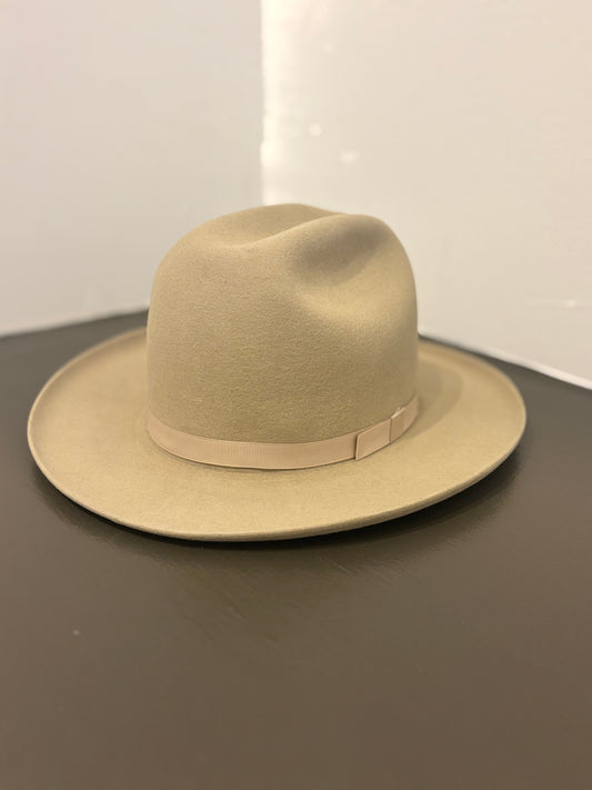 Burns Custom Hat w/box 6 3/4