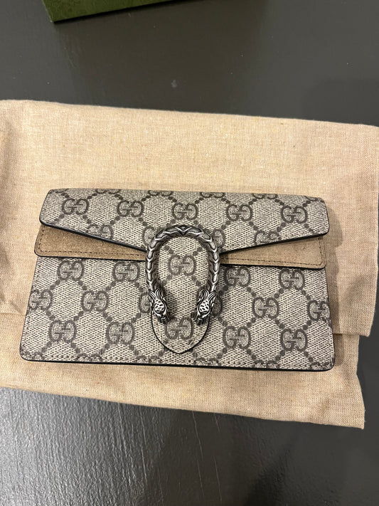 Gucci Super Mini Dionysus Bag crossbody