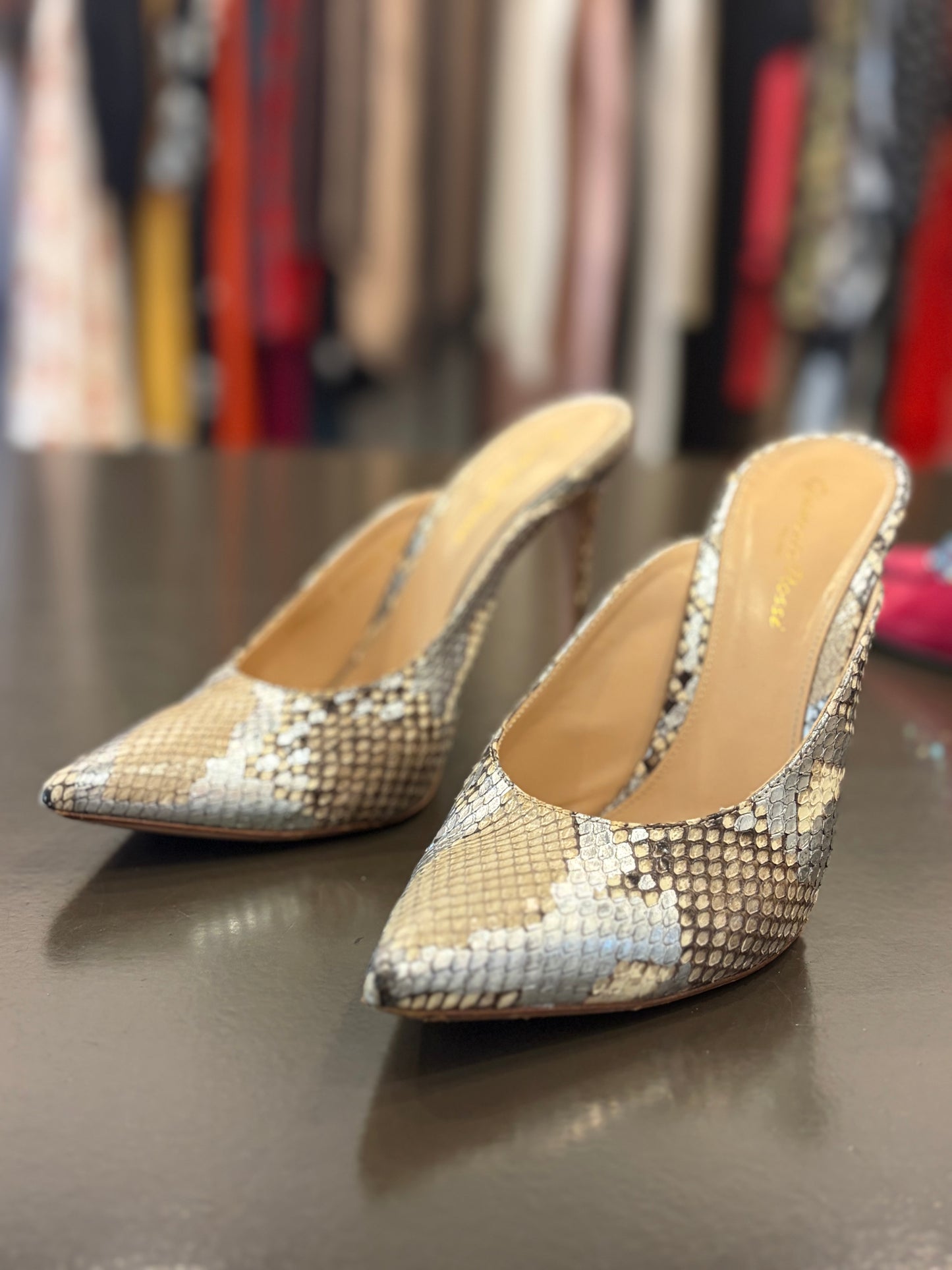 Gianvito Rossi Python pointed-toe mules - Size 39