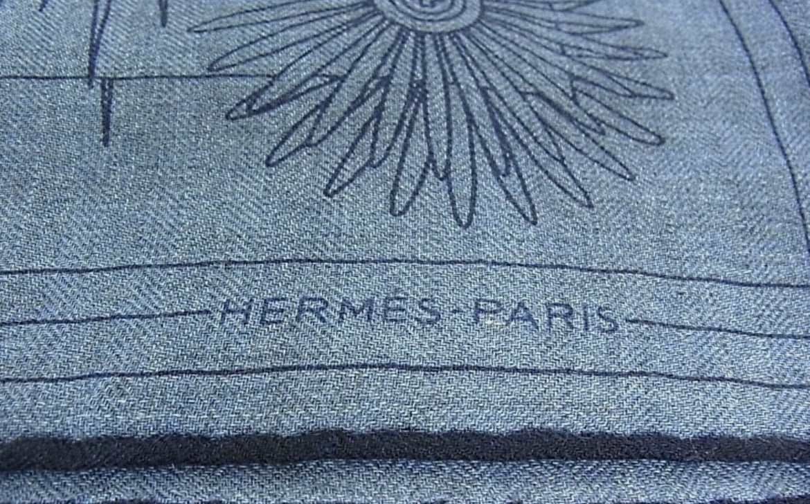 Hermès Shawl Scart C'est La Fete Stole Daisuke Nomura Cashmere Silk NEW 140