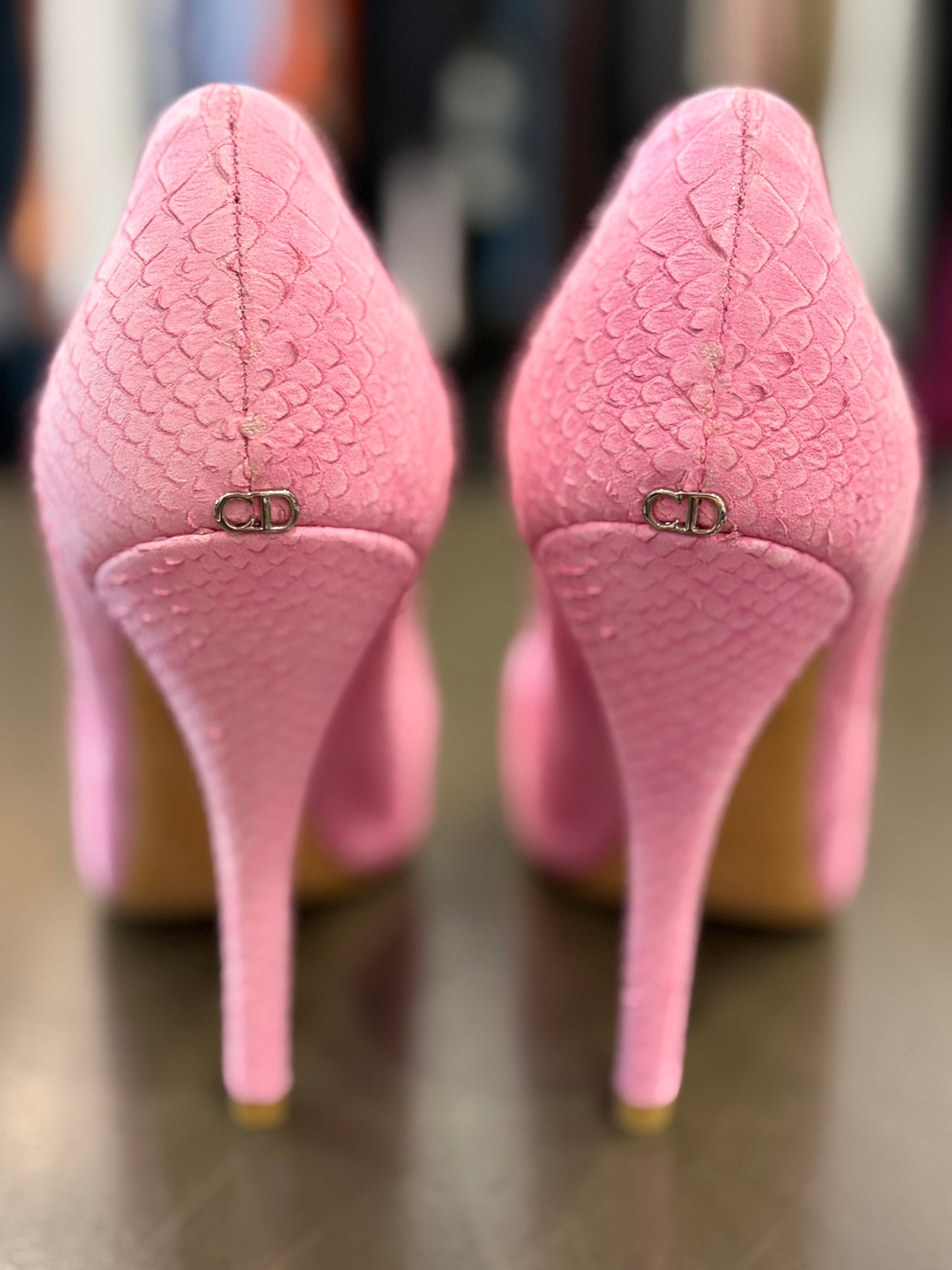 Christian Dior Pink Python Pumps 38.5