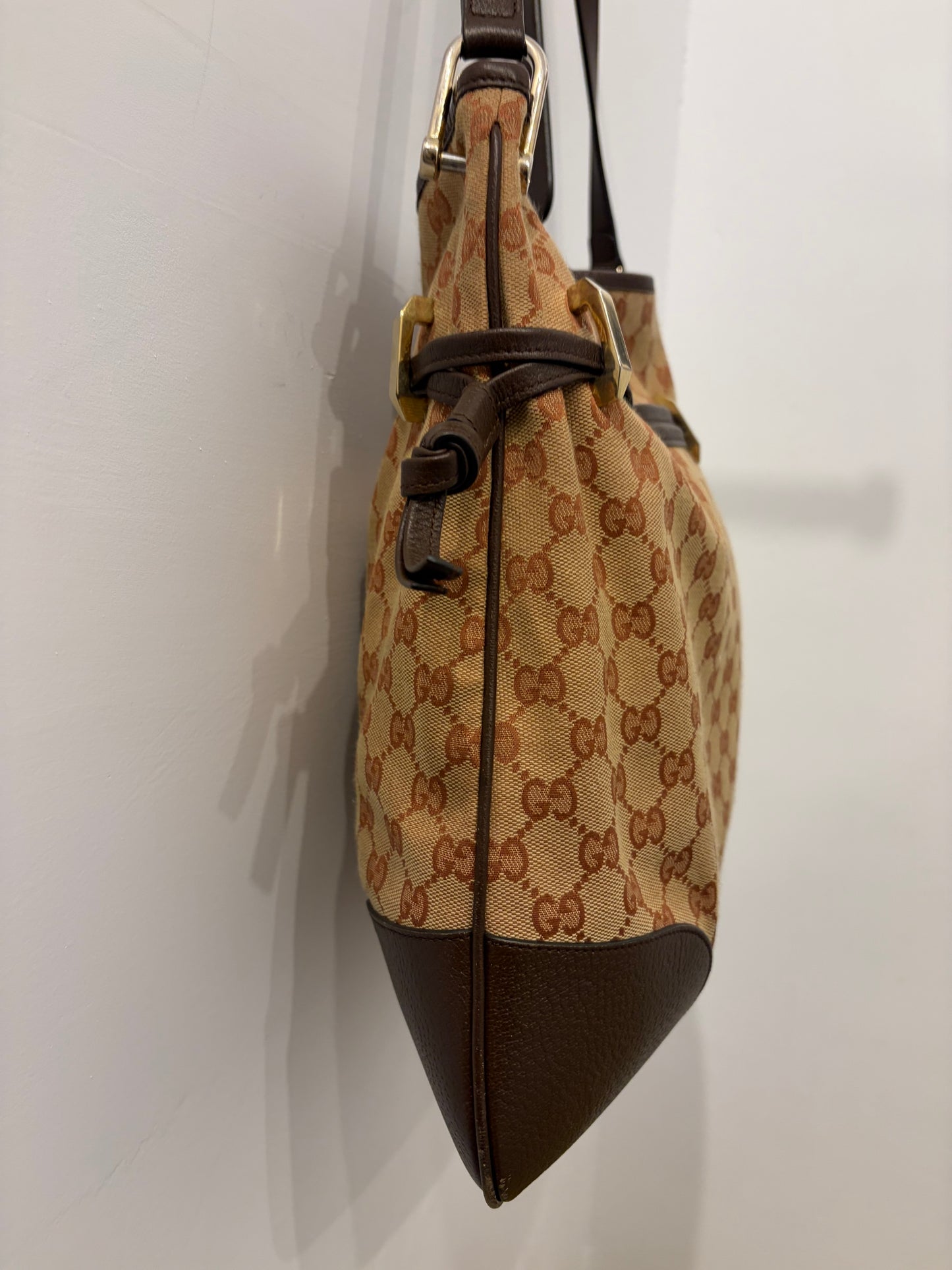 Gucci GG Canvas Horsebit Horsebit Shoulder Bag