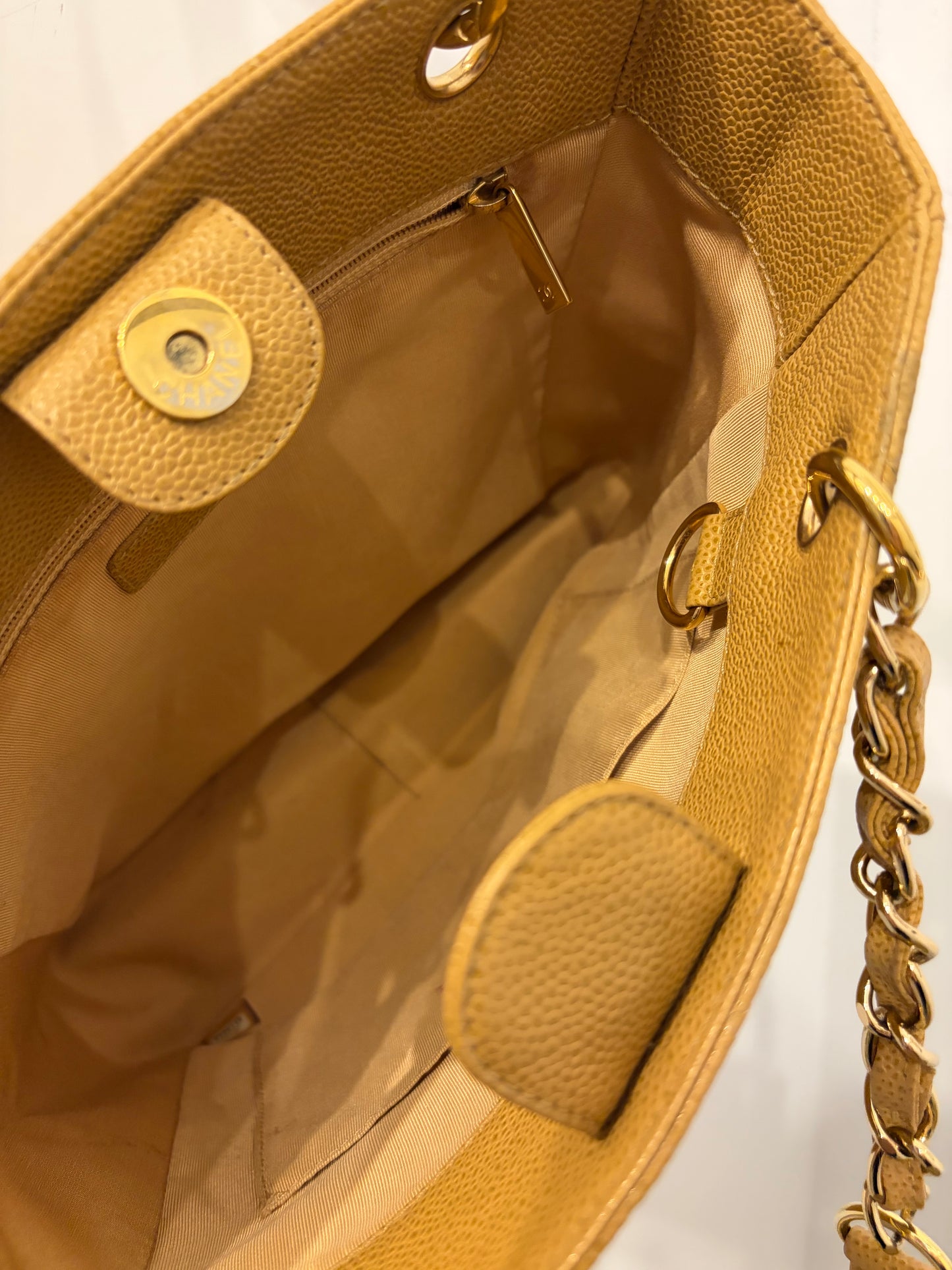 Chanel Vintage Beige Caviar Leather CC Logo Shoulder Tote