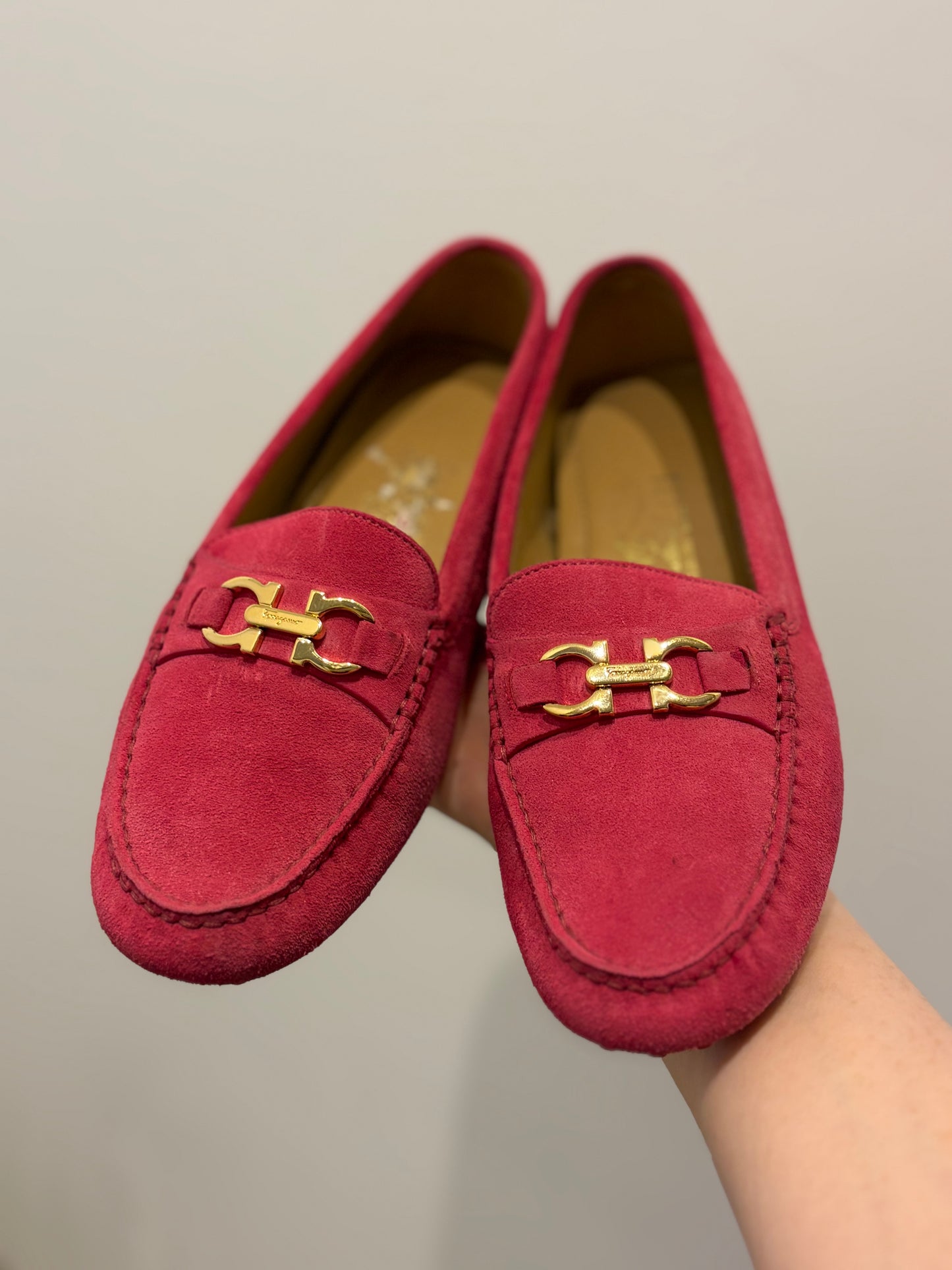 Salvatore Ferragamo Pink Suede Gancini Driving Loafers - 6.5