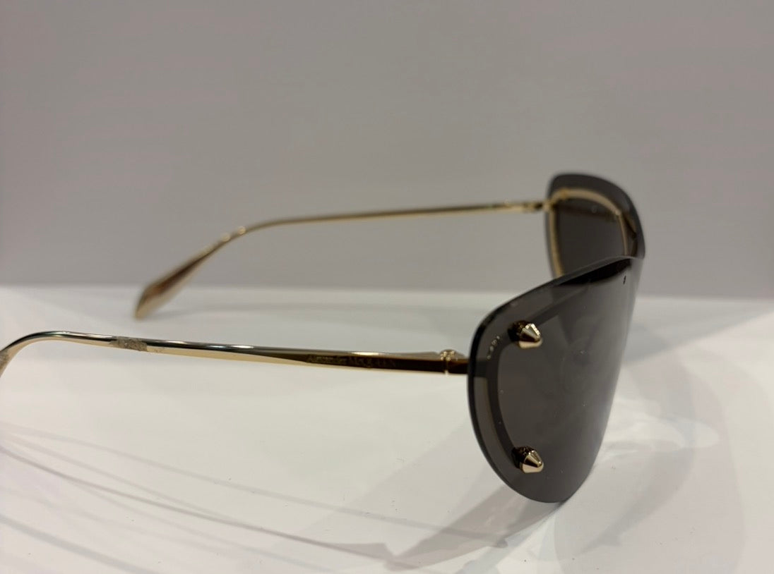 Alexander McQueen Spike Shield Sunglasses Black/Gold