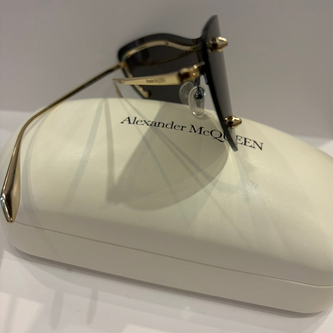 Alexander McQueen Spike Shield Sunglasses Black/Gold