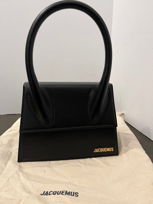 Jacquemus Le Grand Chiquito