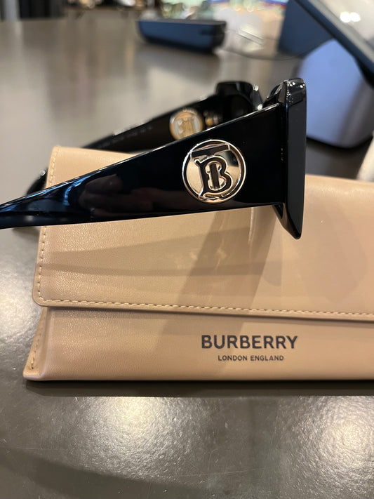 Burberry Sunglasses Lola