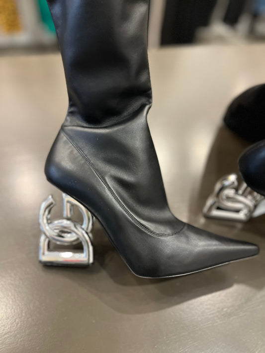 Dolce & Gabbana Nappa Wonder metal signature heel 38.5