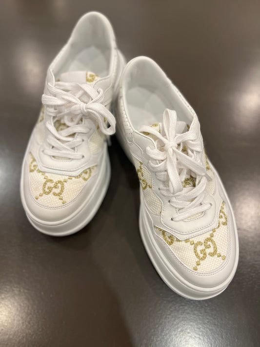 Gucci Canvas platform sneakers 38.5
