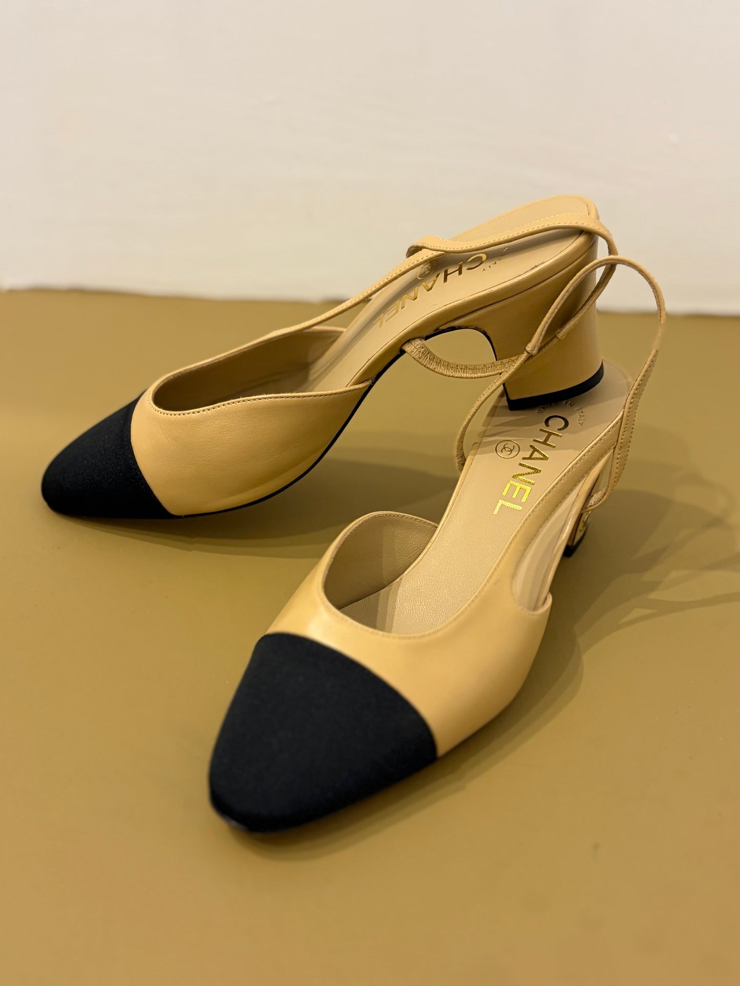 Chanel Classic Beige Black Cap Toe Slingback Pumps 38