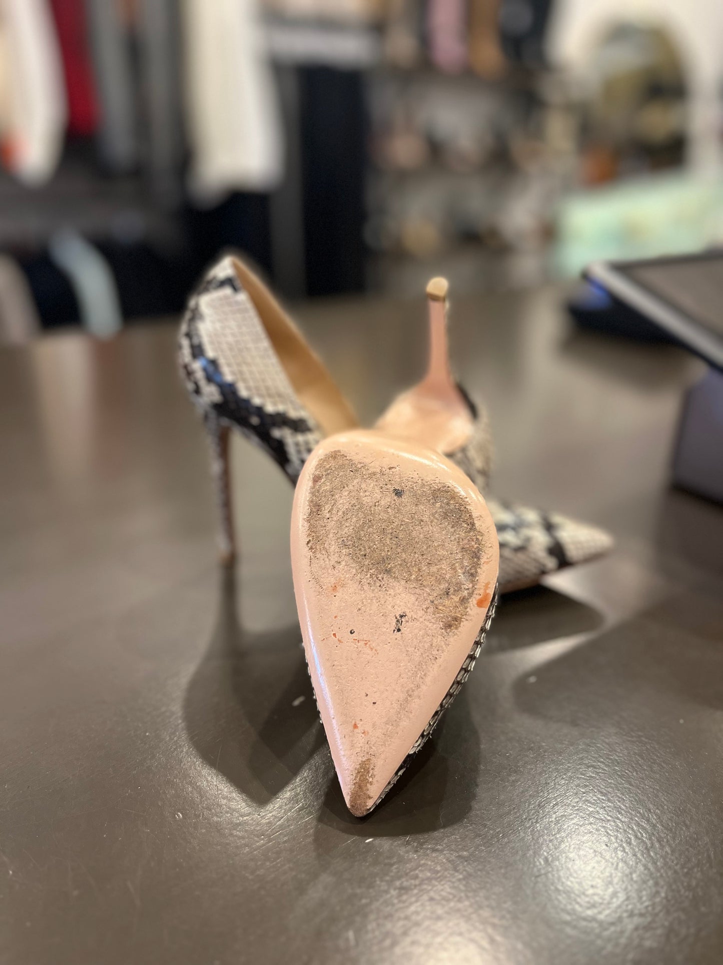 Gianvito Rossi python-embossed pointed-toe pumps 38