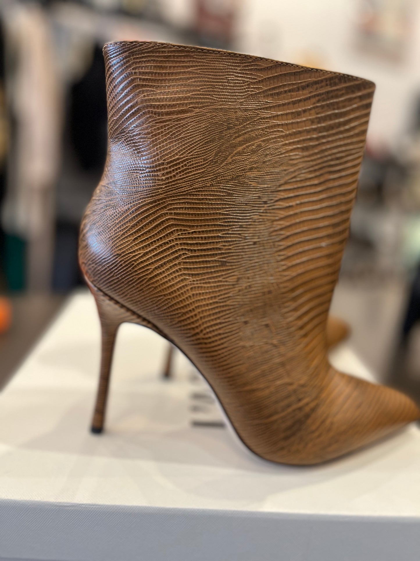 L'Agence Mariette Leather bootie 8.5