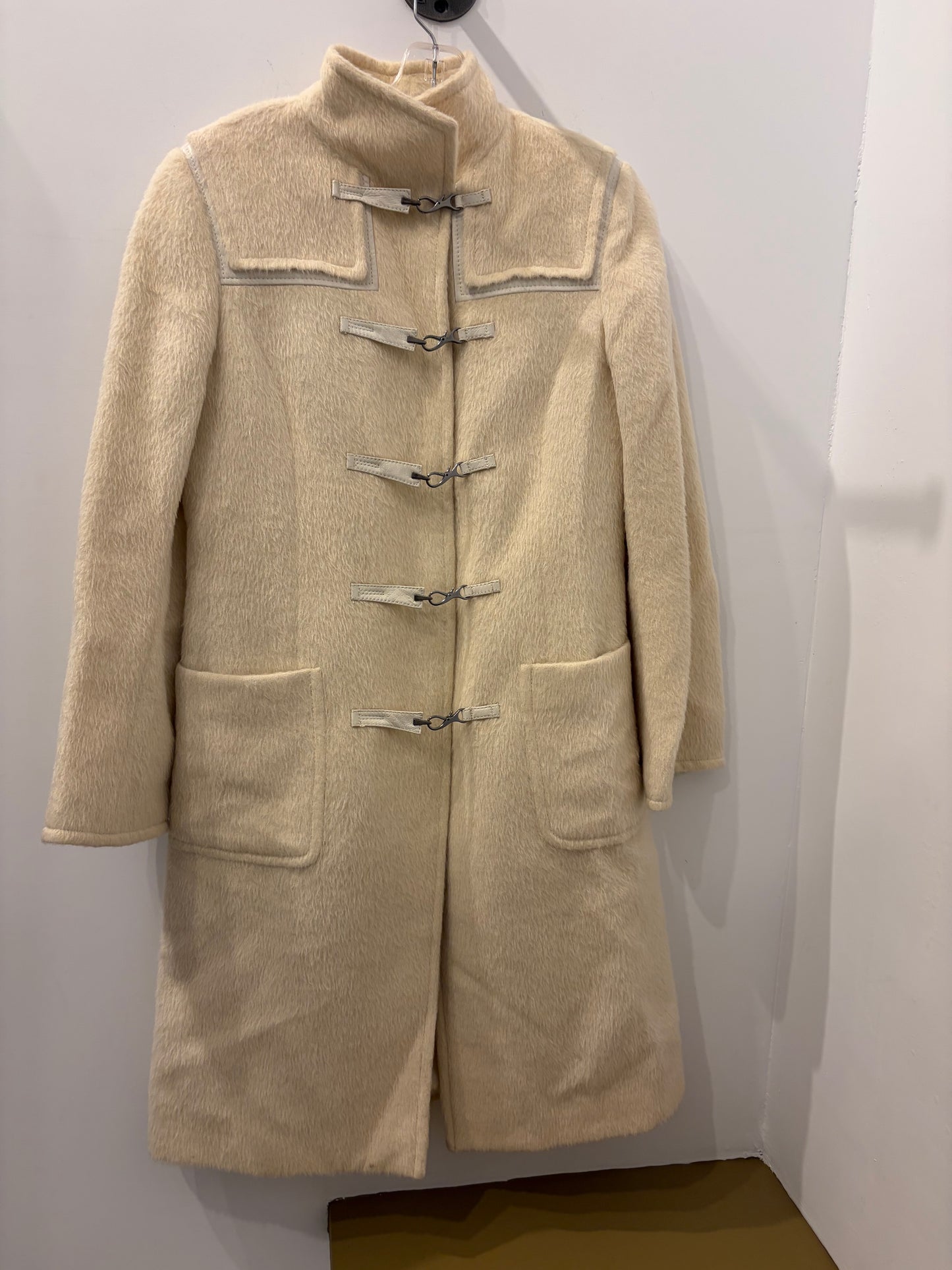 Agnona Ivory Alpaca Blent Toggle Coat - 42